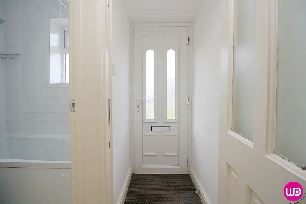 Property photo 3 of 24