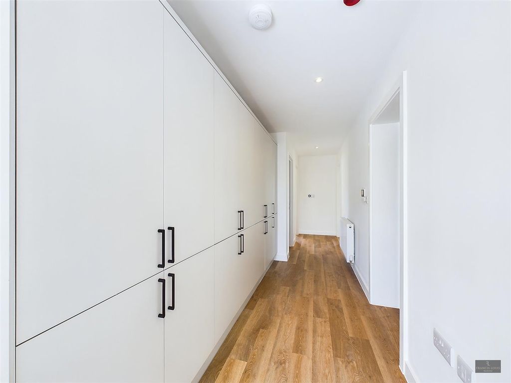 Additional image 14 of 2 bed flat to rentNew North Road, Exeter EX4