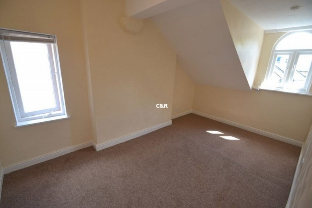 Property photo 3 of 8 Photograph 3