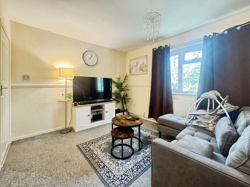 Property photo 2 of 8 Pbox-Img.Jpg