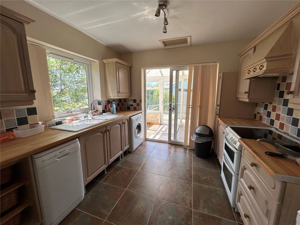Property photo 3 of 13 Picture No. 29