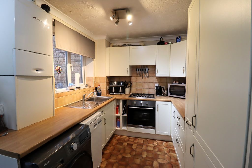 Property photo 2 of 6 Kitchen/Diner