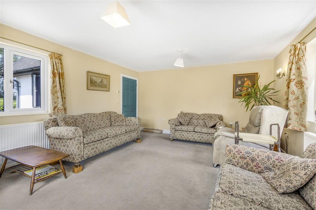 Property photo 3 of 22 Living Room