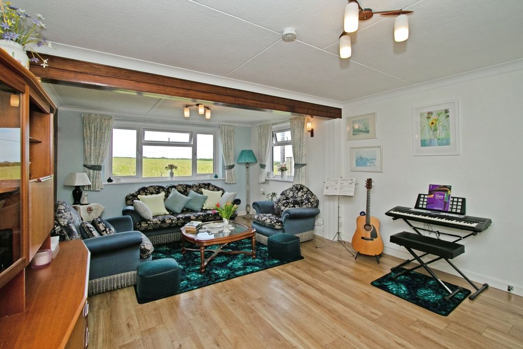 Property photo 2 of 13 Pbox-Img.Jpg