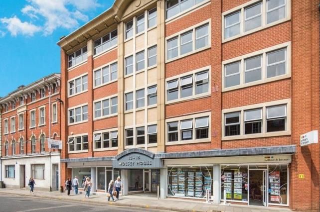 Property photo 1 of 7 Front