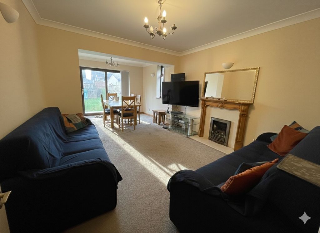 Property photo 3 of 11 4869113