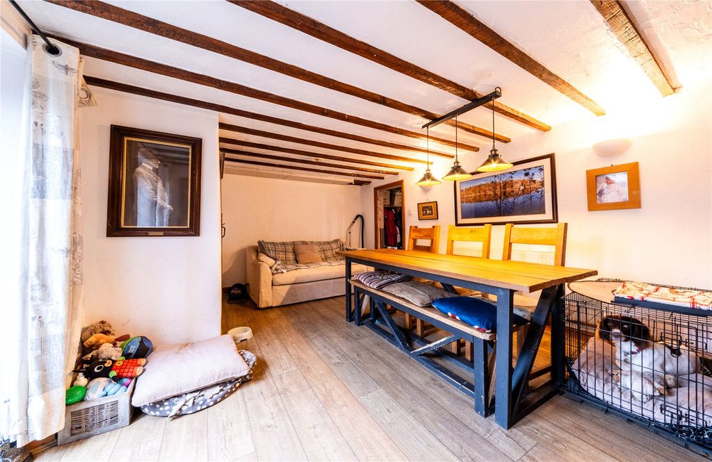 Property photo 3 of 25 Picture No. 11