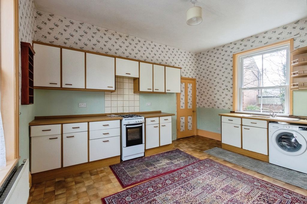 Property photo 2 of 18 Pbox-Img.Jpg