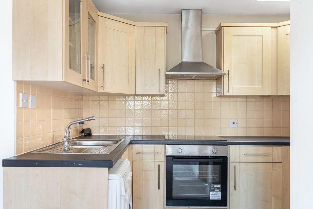 Property photo 2 of 15 Kitchen