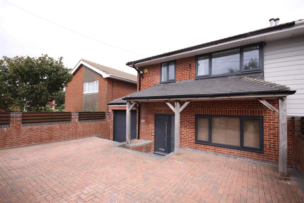 Property photo 2 of 17 Img_0880.Jpg
