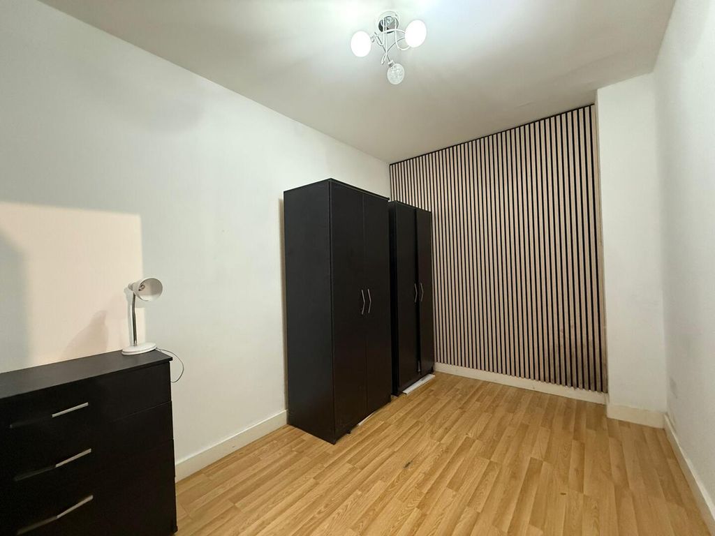 Property photo 3 of 3 Bedroom