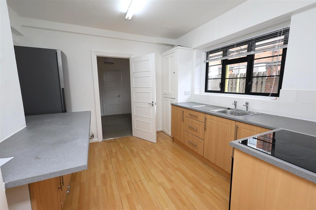 Property photo 2 of 13 Kitchen