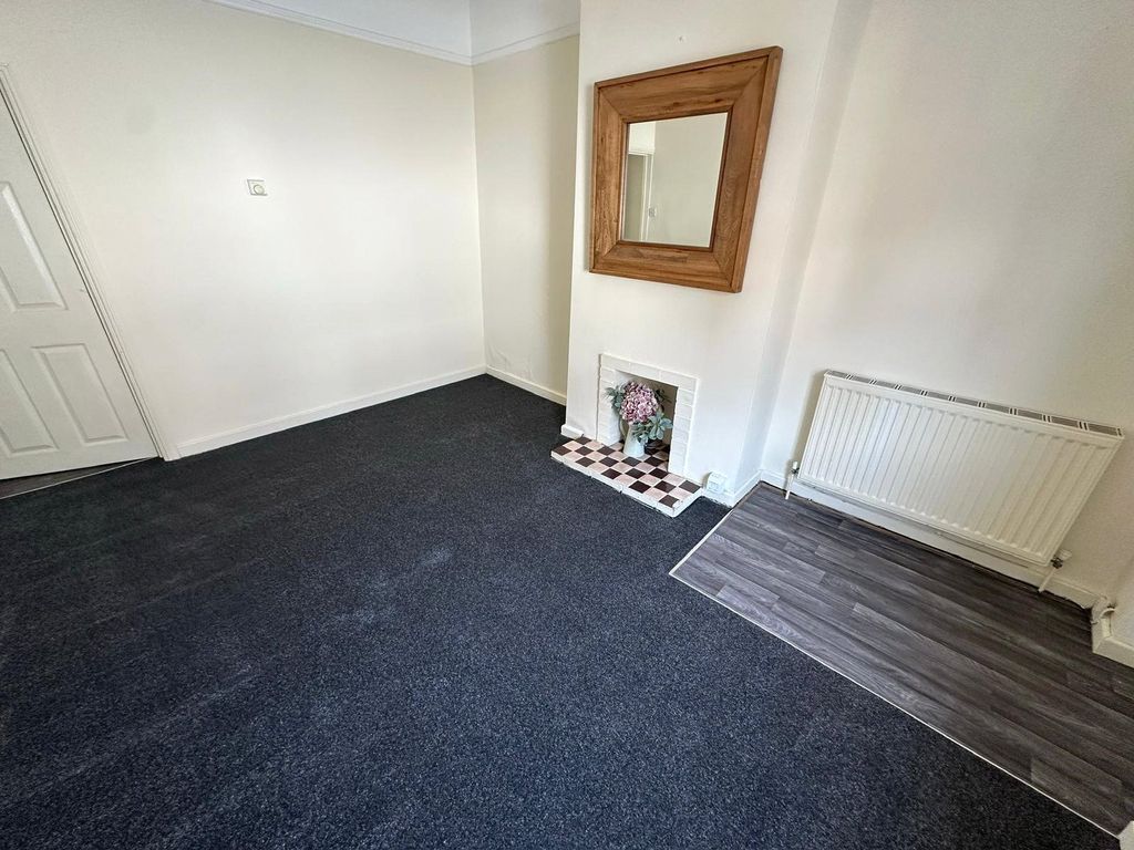 Property photo 3 of 10 Picture No. 29