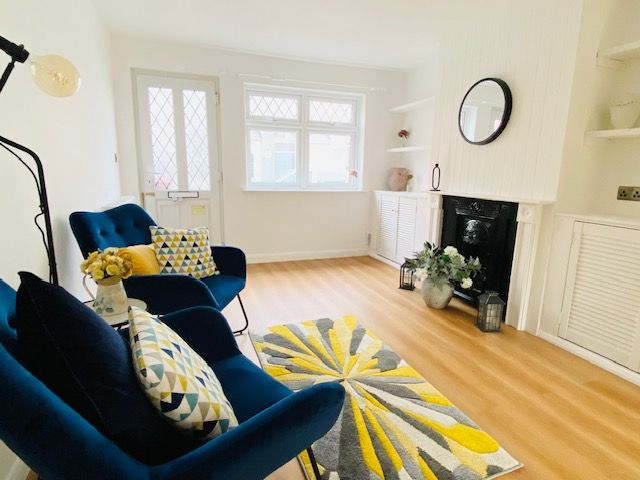 Property photo 2 of 17 Image