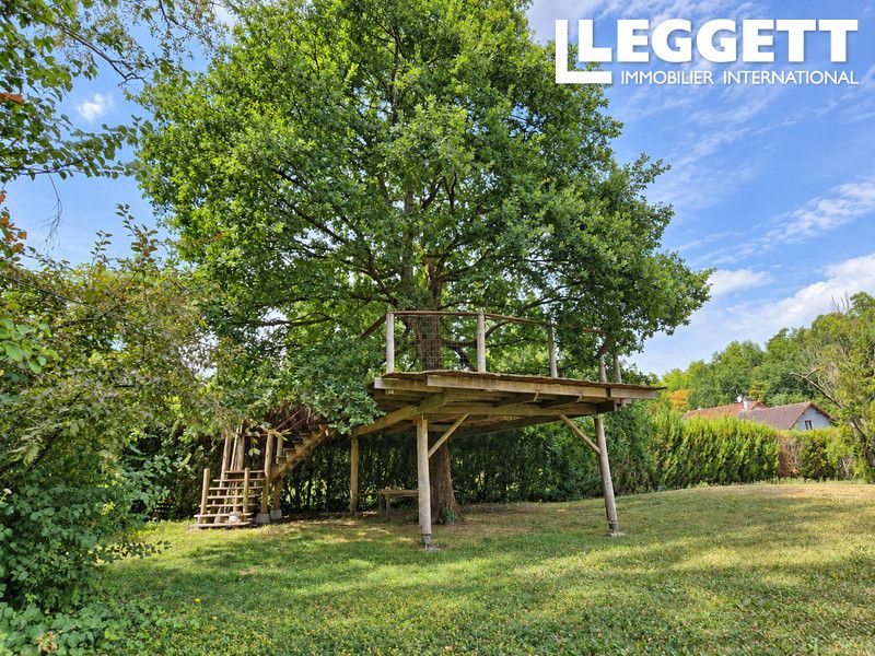 Property photo 3 of 10
