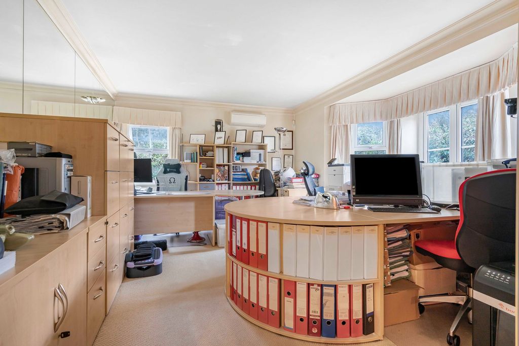 Additional image 19 of 4 bed detached house for saleBrassey Hill, Oxted RH8