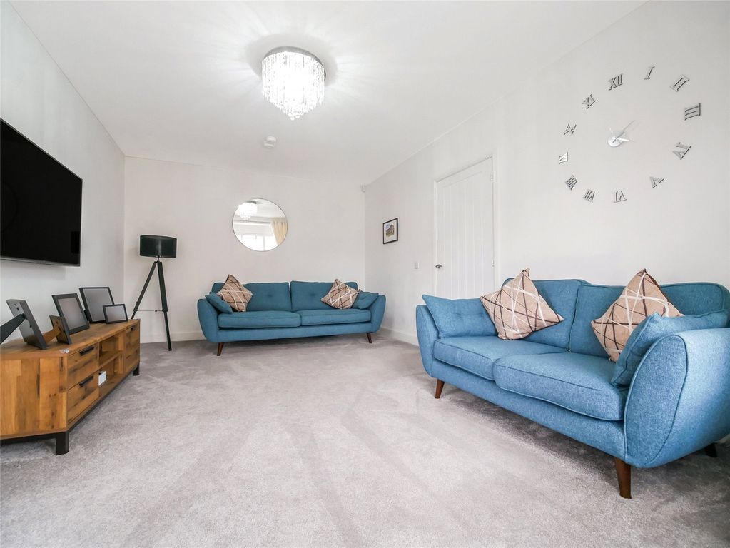 Property photo 3 of 17 Picture No. 03