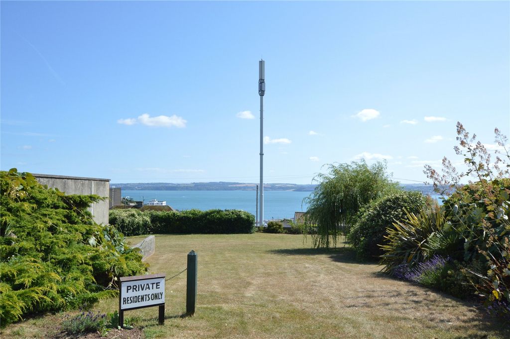 Property photo 3 of 13 Picture No. 17