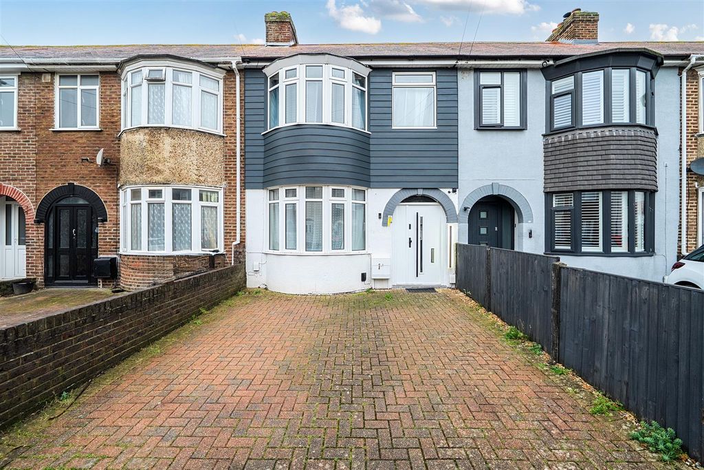 Property photo 1 of 14 Exterior