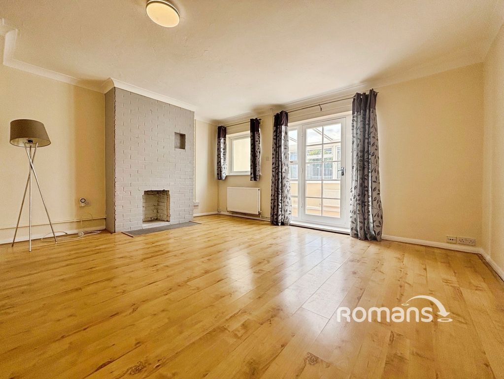 Property photo 2 of 11 Pbox-Img.Jpeg