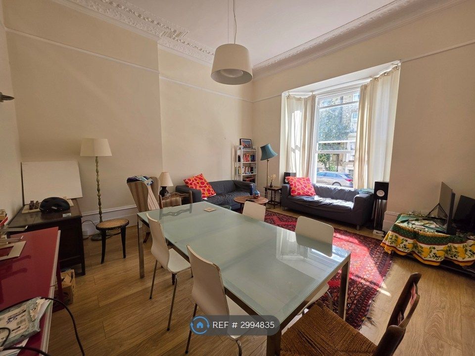 Property photo 1 of 10 Living Room/Diner
