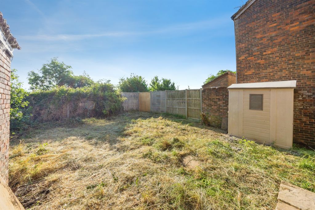 Property photo 2 of 16