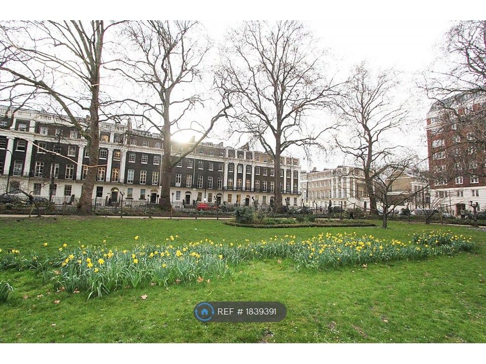 Property photo 3 of 25 Front Square