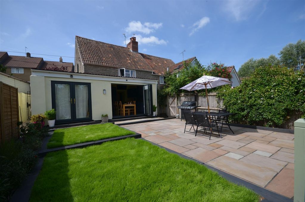 Property photo 2 of 10 Rear Garden