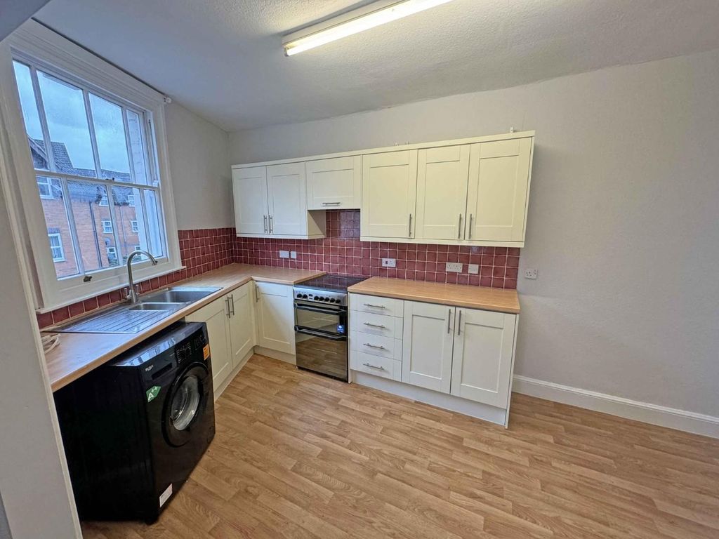 Property photo 2 of 15 Img_9984.Jpg