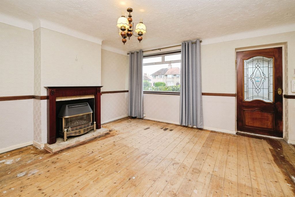 Property photo 2 of 20