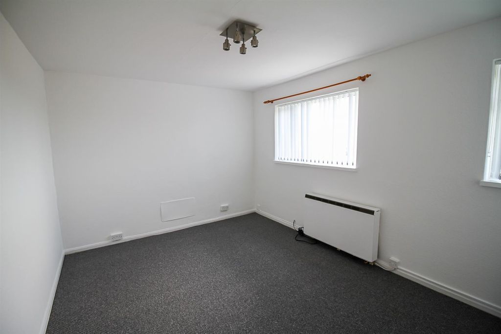 Property photo 3 of 8 Img_8346.Jpg