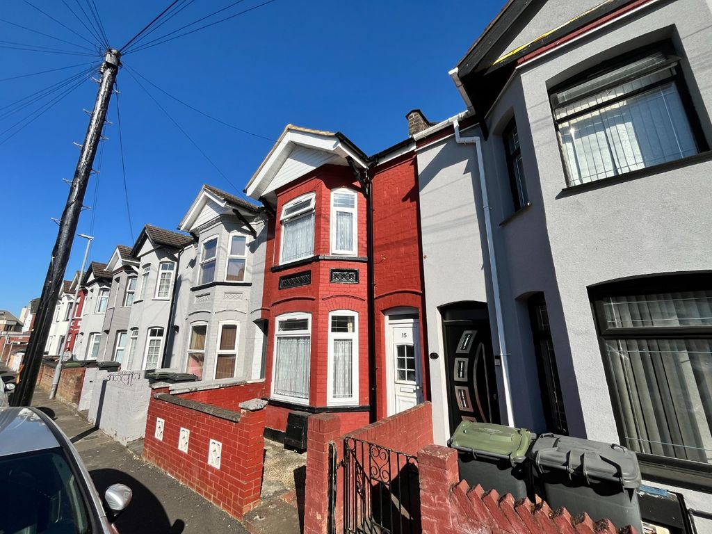 Property photo 1 of 11 4213340