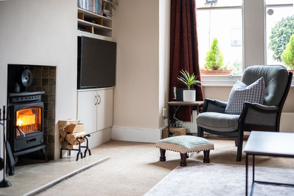 Property photo 3 of 30