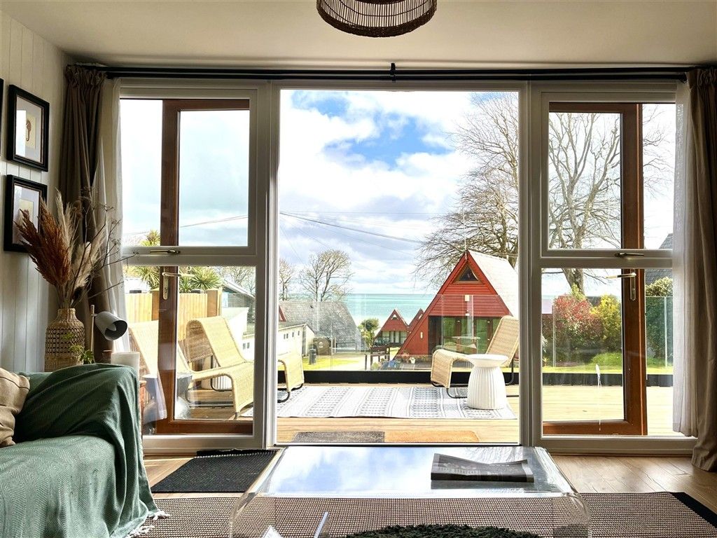 Property photo 3 of 13 Internal Lifestyle