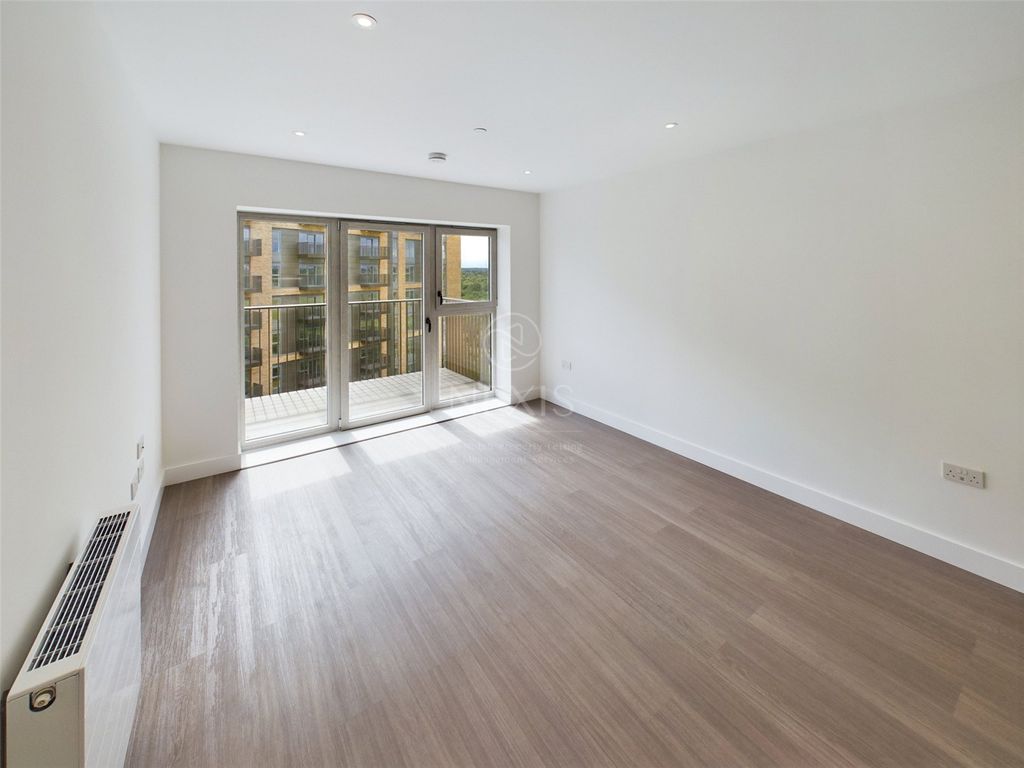 Property photo 3 of 13 Picture No. 25