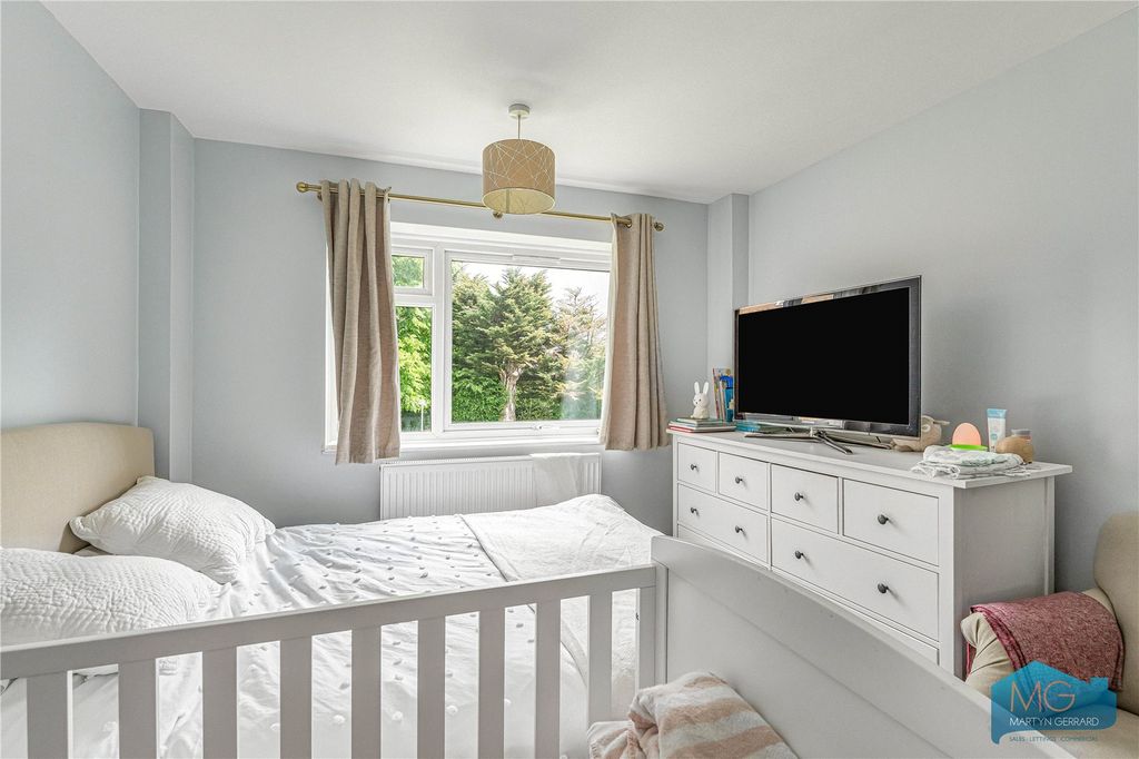 Property photo 1 of 12 Picture No. 32