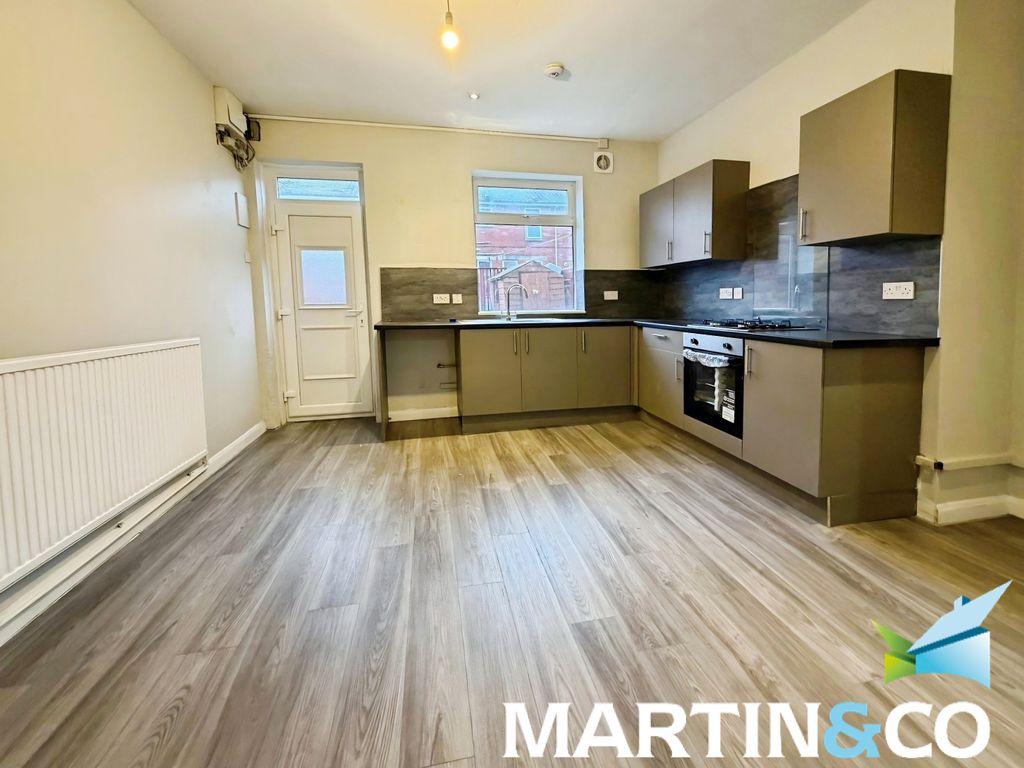 Property photo 2 of 11 411807A5-Whatsapp 20Image 202026-02-05 20At 2013.0