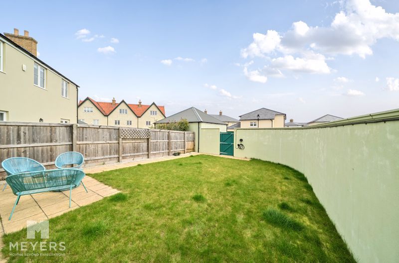 Property photo 2 of 12 Photo 11