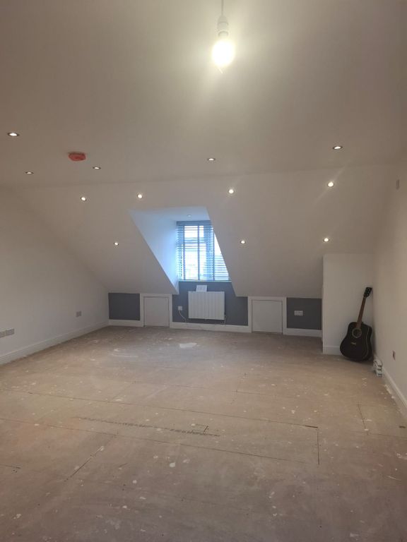 Property photo 3 of 10 Gallery