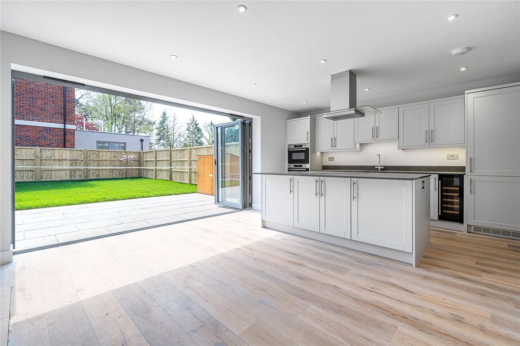 Property photo 2 of 17 Picture No. 17