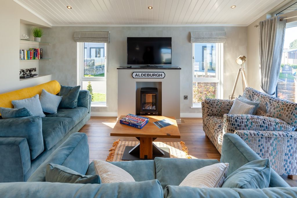 Property photo 2 of 7 4317992