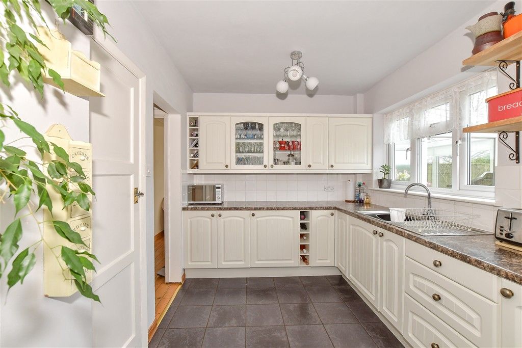 Property photo 1 of 16 Kitchen