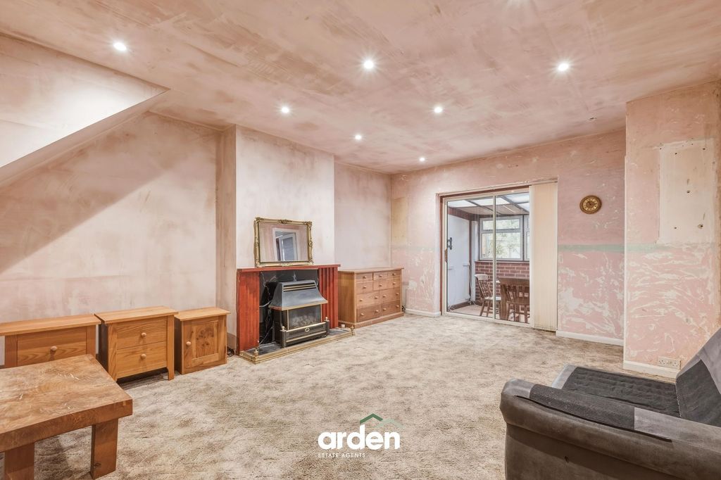 Property photo 2 of 15