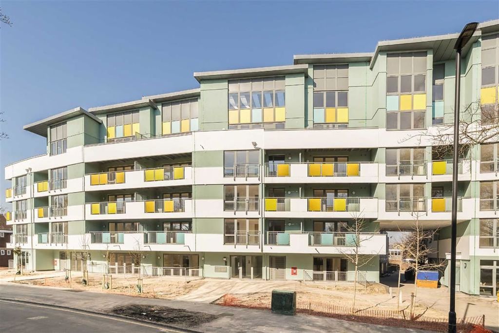 Property photo 3 of 8