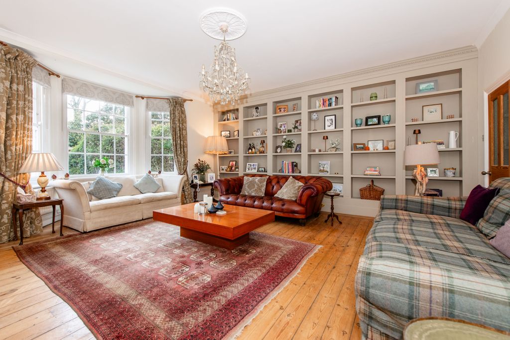 Property photo 3 of 35 Drawing Room