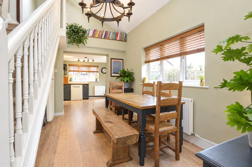 Property photo 2 of 20 Dining Room