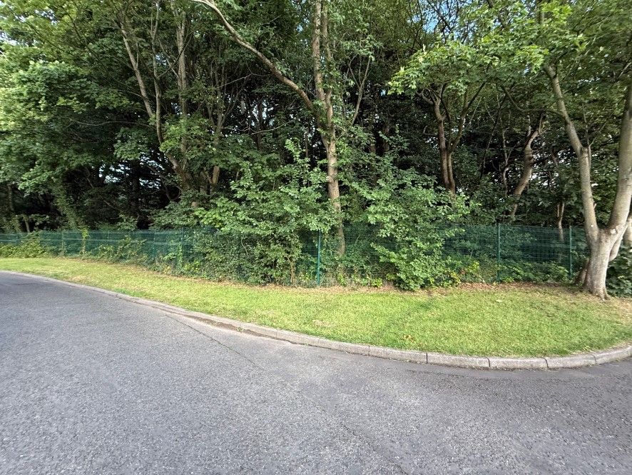 Property photo 3 of 12 Photo 2