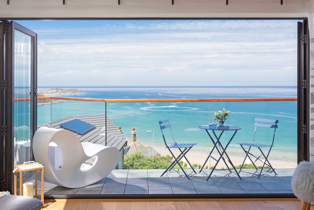 Property photo 3 of 22 Photo 3