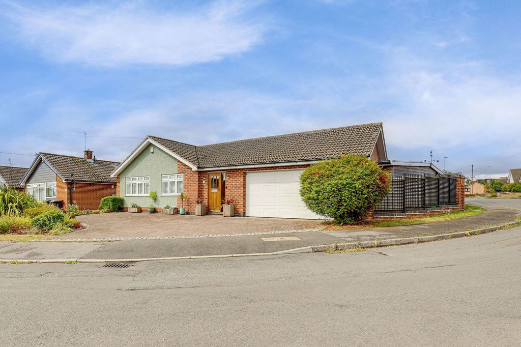 Property photo 1 of 22
