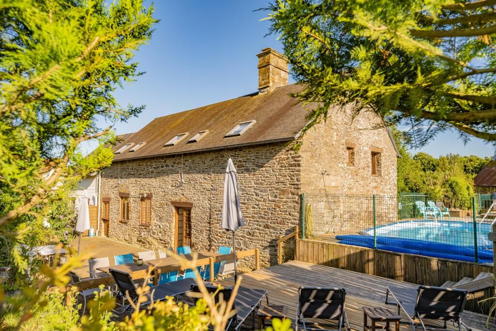 Property photo 3 of 38